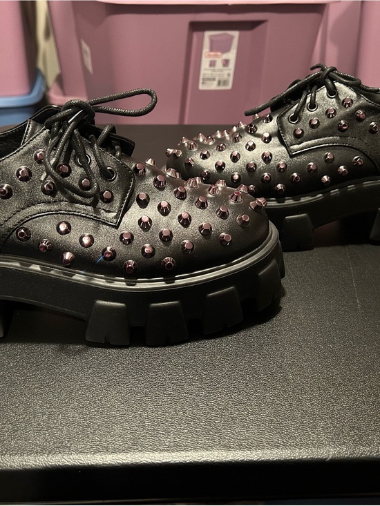 Foxblood Shoes - Foxblood Black Platform Lace-Up Oxfords with Purple Stud Accents 8